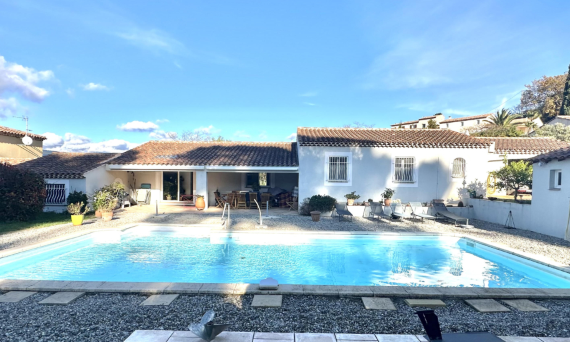 Villa de Plain Pied avec Piscine
